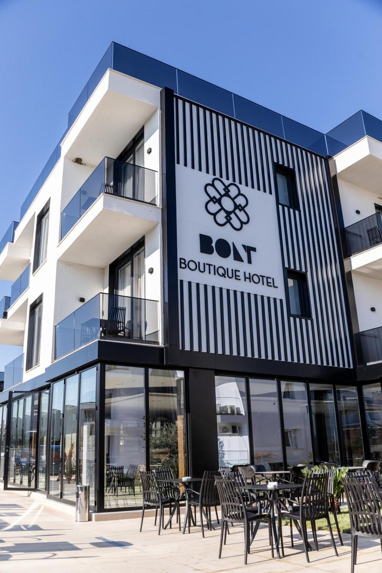 Bolt Boutique Hotel Lezhë Buitenkant foto