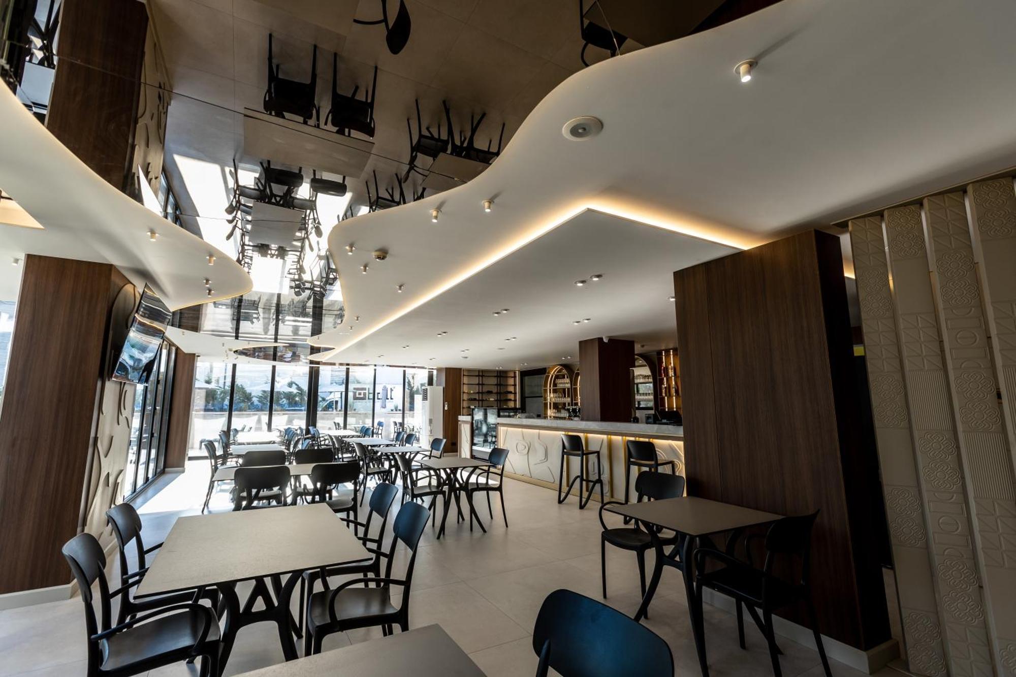 Bolt Boutique Hotel Lezhë Buitenkant foto