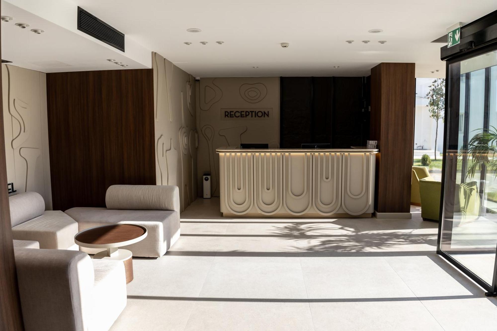 Bolt Boutique Hotel Lezhë Buitenkant foto