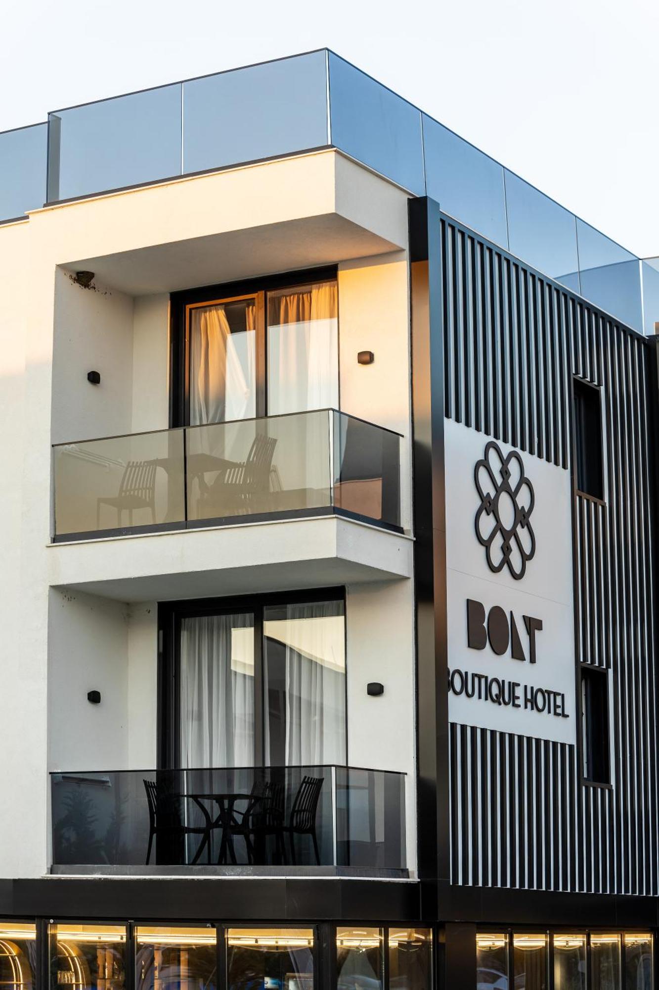 Bolt Boutique Hotel Lezhë Buitenkant foto