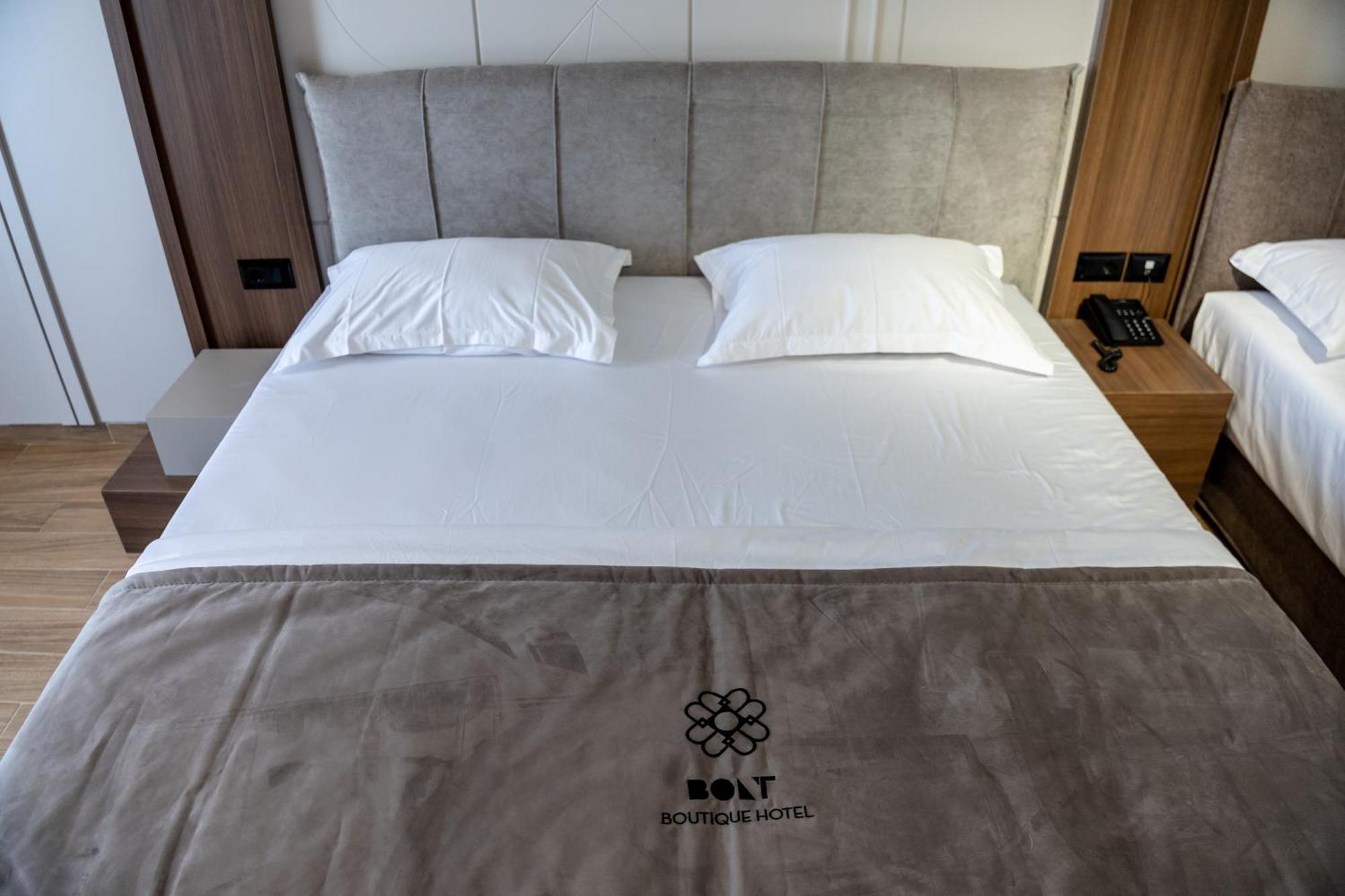 Bolt Boutique Hotel Lezhë Buitenkant foto